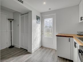 621 NW 15th Ave, Pompano Beach FL 33069