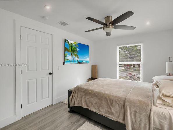 621 NW 15th Ave, Pompano Beach FL 33069