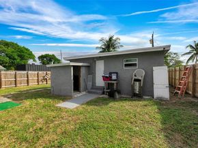 621 NW 15th Ave, Pompano Beach FL 33069