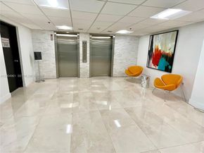 919 Hillcrest Dr 504, Hollywood FL 33021