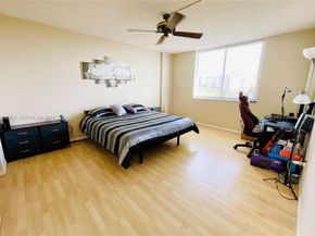 919 Hillcrest Dr 504, Hollywood FL 33021