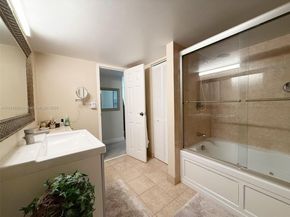 800 Parkview Dr 820, Hallandale Beach FL 33009