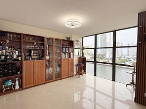 800 Parkview Dr 820, Hallandale Beach FL 33009