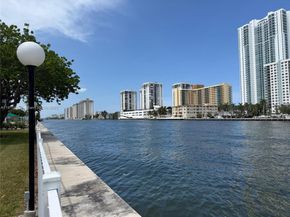 800 Parkview Dr 820, Hallandale Beach FL 33009