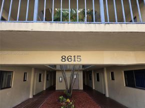 8615 NW 8th St 319, Miami FL 33126