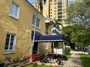 126 Mendoza Ave 3, Coral Gables FL 33134
