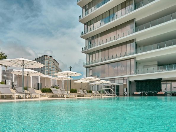 300 Biscayne Blvd Way 503C, Miami FL 33131