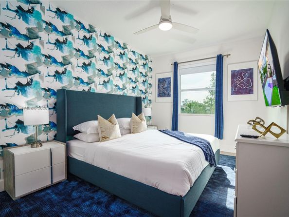 11 NW 122nd Ave, Miami FL 33182