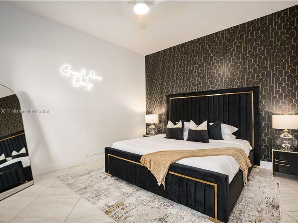 11 NW 122nd Ave, Miami FL 33182