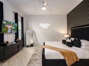 11 NW 122nd Ave, Miami FL 33182