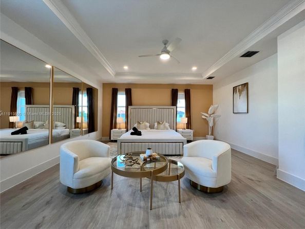 11 NW 122nd Ave, Miami FL 33182