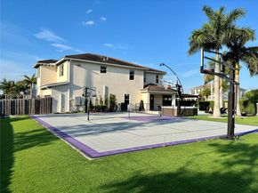 11 NW 122nd Ave, Miami FL 33182