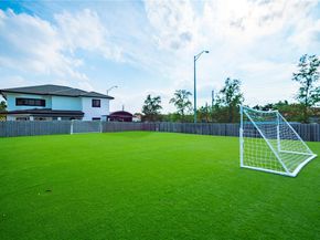 11 NW 122nd Ave, Miami FL 33182