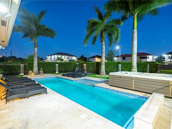 11 NW 122nd Ave, Miami FL 33182