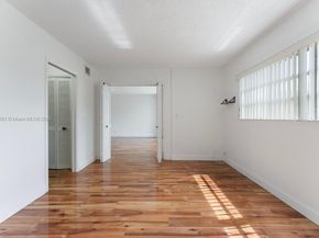 2850 Forest Hills Blvd 114, Coral Springs FL 33065
