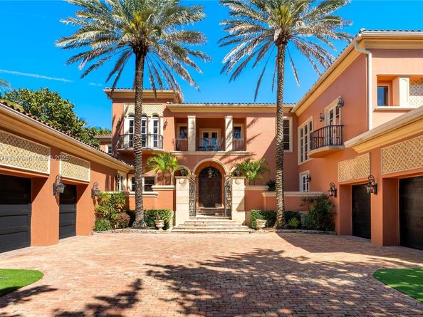 1460 S Treasure Dr, North Bay Village FL 33141