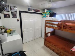 3617 NW 37th St, Lauderdale Lakes FL 33309