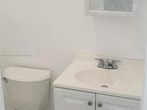 3617 NW 37th St, Lauderdale Lakes FL 33309