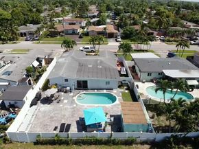3617 NW 37th St, Lauderdale Lakes FL 33309