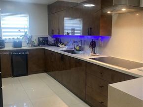 3617 NW 37th St, Lauderdale Lakes FL 33309