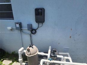 3617 NW 37th St, Lauderdale Lakes FL 33309