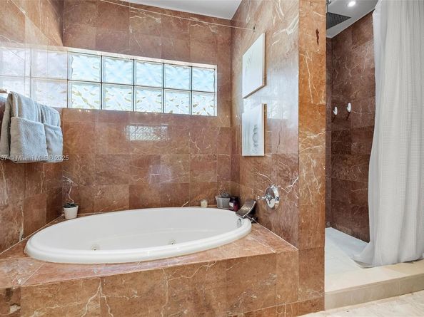 1401 SW 21st St, Miami FL 33145