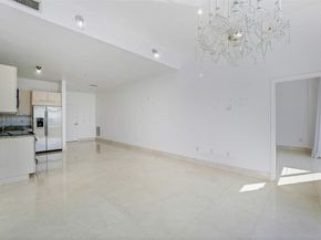 2001 Meridian Ave 516, Miami Beach FL 33139