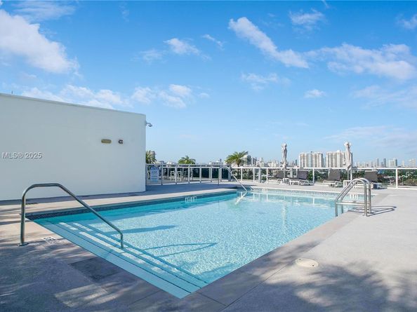 2001 Meridian Ave 516, Miami Beach FL 33139