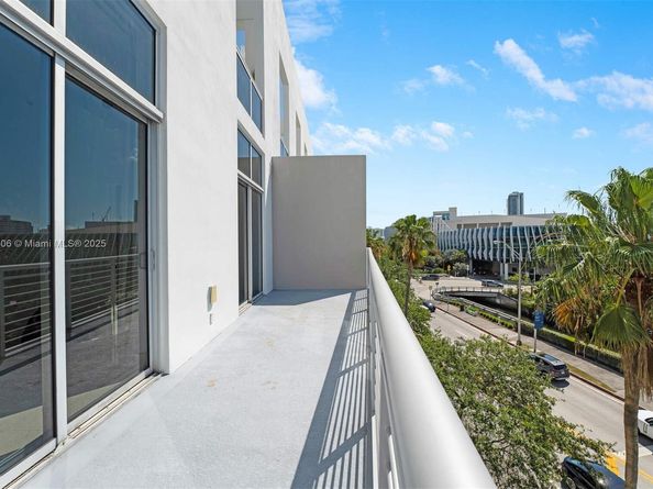 2001 Meridian Ave 516, Miami Beach FL 33139