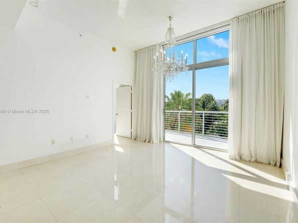 2001 Meridian Ave 516, Miami Beach FL 33139