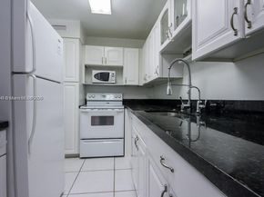 3 Island Ave 07B, Miami Beach FL 33139