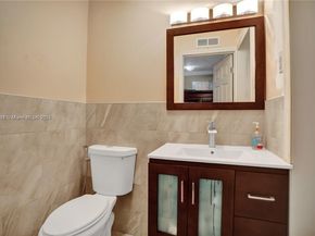 520 SW 90th Ct, Miami FL 33174