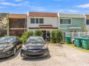 508 NW 11th St, Miami FL 33136
