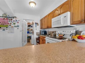 508 NW 11th St, Miami FL 33136