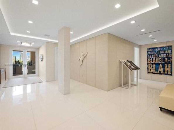 5053 Fisher Island Dr 5053, Miami Beach FL 33109