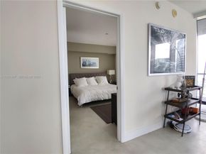 465 Brickell Ave 4402, Miami FL 33131