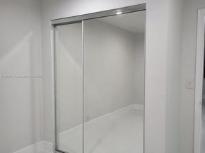 9375 SW 40th Ter 203, Miami FL 33165