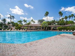 2791 La Paz Ave, Cooper City FL 33026