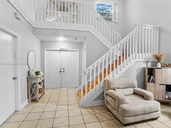 2791 La Paz Ave, Cooper City FL 33026