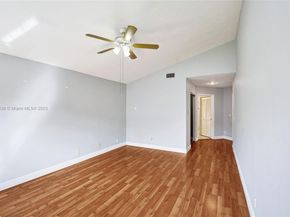 2791 La Paz Ave, Cooper City FL 33026