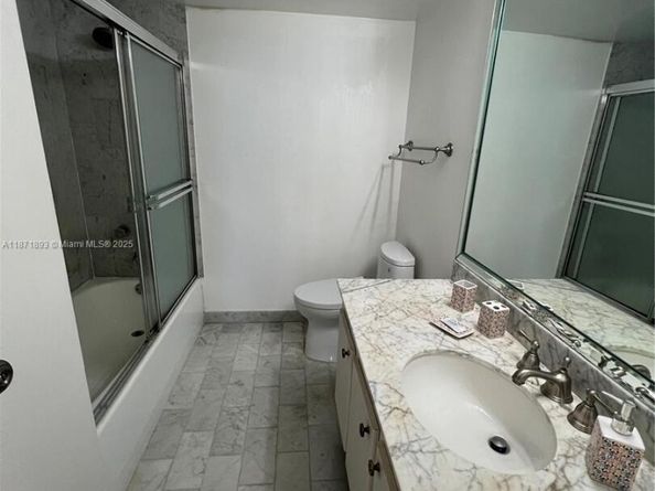 2301 S Ocean Dr 506, Hollywood FL 33019