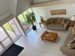 Undisclosed Address #A11980131, Weston FL 33326