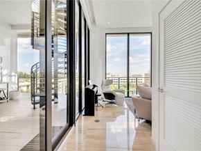 3581 E Glencoe St 605, Coconut Grove FL 33133