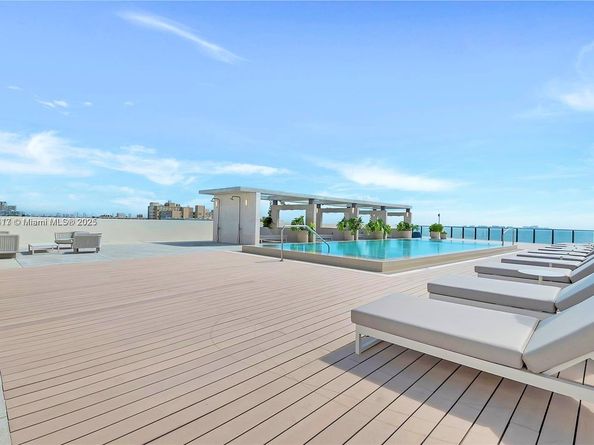 3581 E Glencoe St 605, Coconut Grove FL 33133
