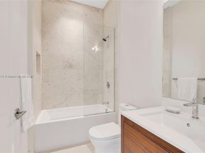 3581 E Glencoe St 605, Coconut Grove FL 33133