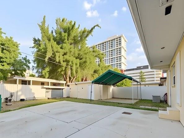 2701 SW 29th Ave, Miami FL 33133