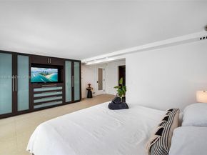 7701 NE 8th Ave, Miami FL 33138