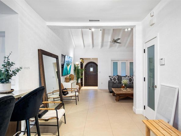 7701 NE 8th Ave, Miami FL 33138