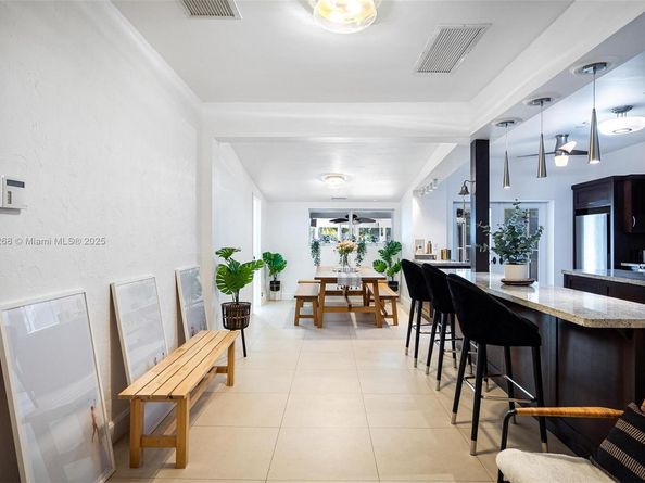 7701 NE 8th Ave, Miami FL 33138