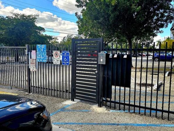 5501 NW 7th St E302, Miami FL 33126